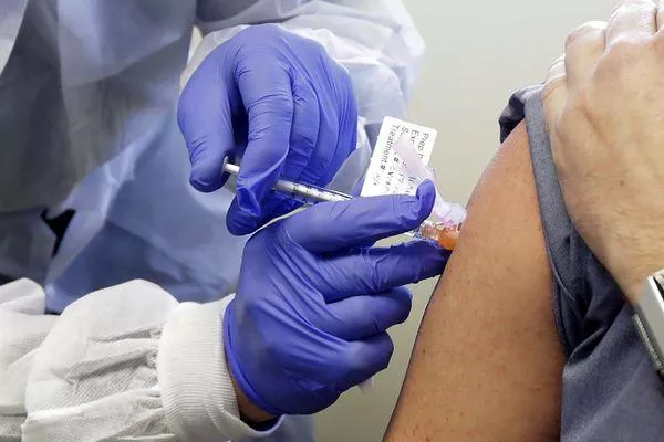 Фото Более 700 тысяч человек вакцинировались от COVID-19 в Нижегородской области - Новости Живем в Нижнем