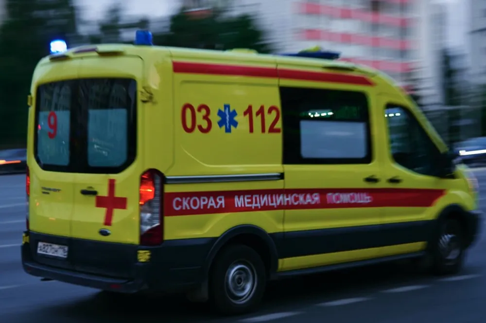 Водитель маршрутки Т-301 получил тяжелые травмы в ДТП в Автозаводском районе