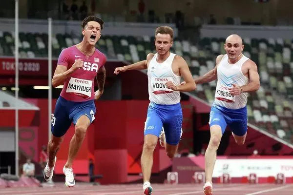 Бегун из Дзержинска Андрей Вдовин завоевал серебро на Параолимпиаде в Токио