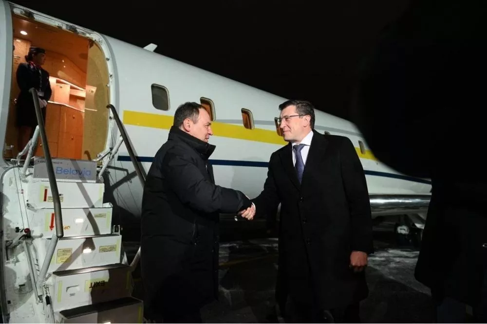 Фото Премьер-министр Беларуси Роман Головченко прибыл в Нижний Новгород 21 ноября - Новости Живем в Нижнем