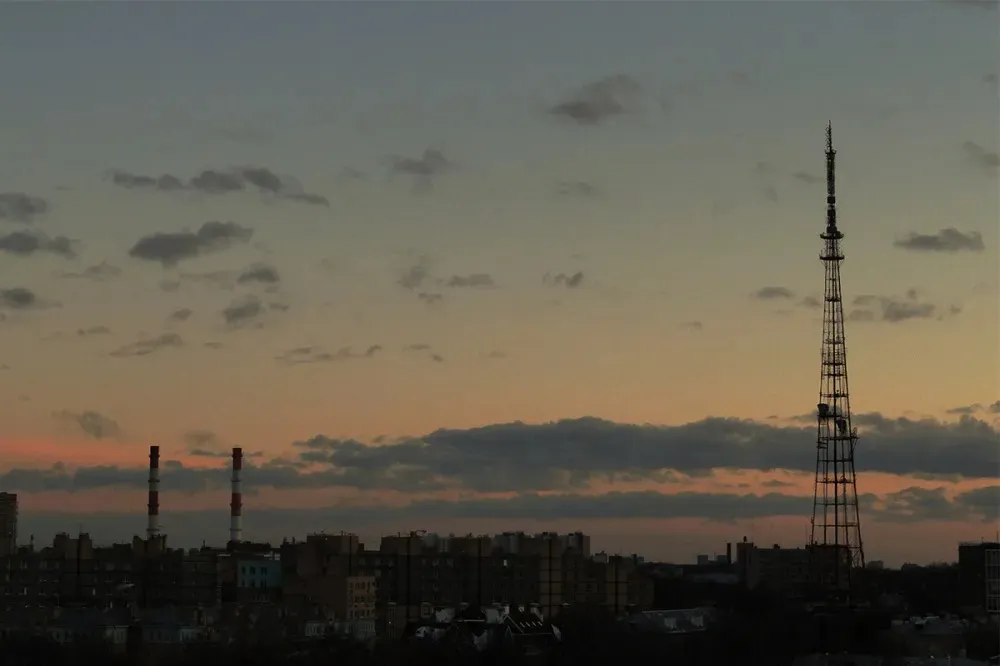 Фото Нижегородскую телебашню украсит иллюминация в честь «Тотального диктанта» - Новости Живем в Нижнем