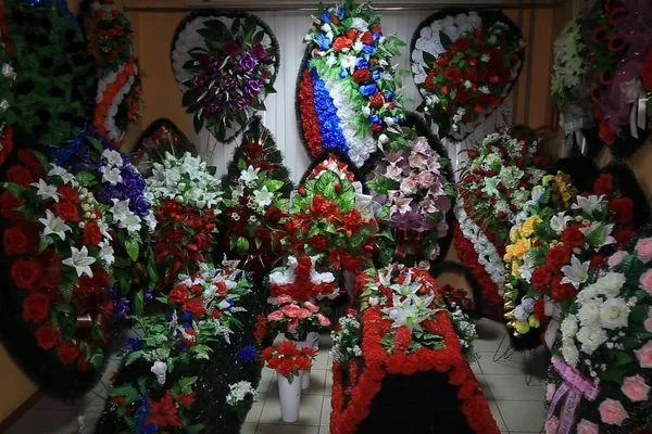 Фото Наживаются на горе: как не стать жертвой «черных агентов» при организации похорон - Новости Живем в Нижнем