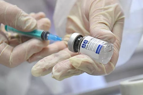 Фото 8,6 тысяч человек вакцинировалось в Нижегородской области за один день - Новости Живем в Нижнем