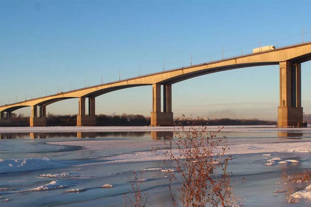 Фото Мызинский мост перекрывают для обработки дорог в Нижнем Новгороде - Новости Живем в Нижнем