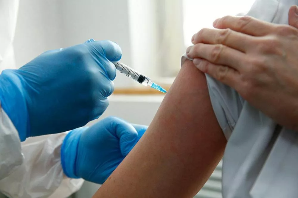 Фото Спрос на вакцинацию от COVID-19 увеличился в Нижнем Новгороде на 14% - Новости Живем в Нижнем