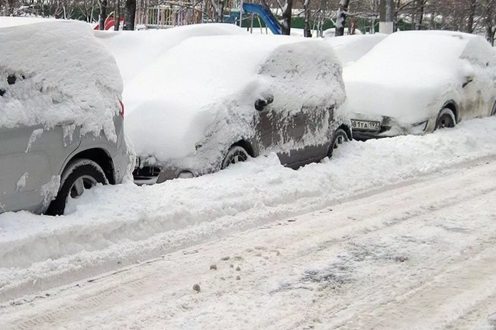 Запрет на парковку продлили на части улиц Нижнего Новгорода до 18 декабря
