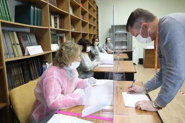 Фото Явка избирателей в Нижегородской области 18 сентября превысила 25% - Новости Живем в Нижнем