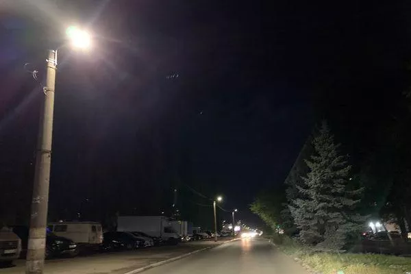 Фото Уличные фонари установили на дороге вдоль проспекта Ленина в Нижнем Новгороде - Новости Живем в Нижнем