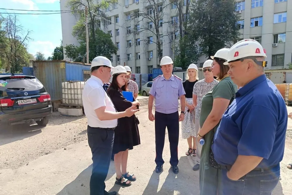 Фото Глава нижегородского СК встретился с дольщиками из ЖК «Дом на Горького» - Новости Живем в Нижнем