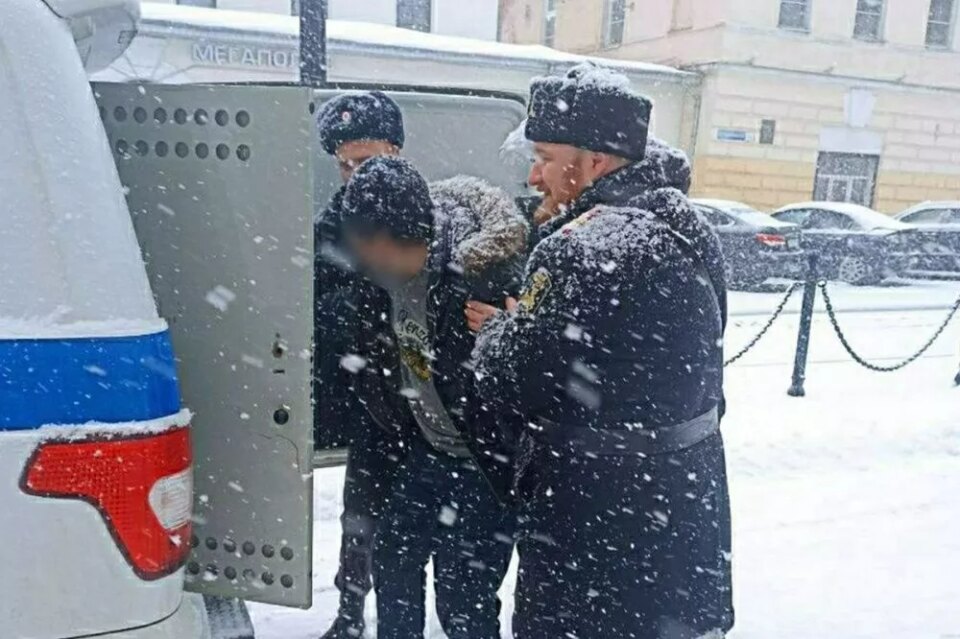 Фото Городовые занялись отловом нетрезвых нижегородцев на центральных улицах Нижнего Новгорода - Новости Живем в Нижнем